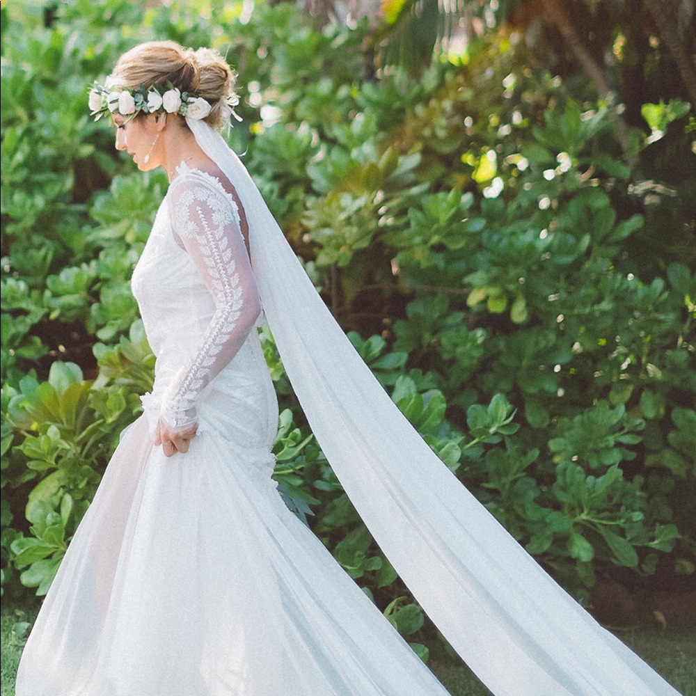 Grace Loves Lace “Gabriela” veil